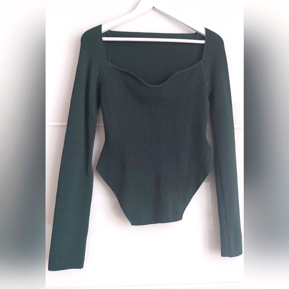 Commense NWOT Ribbed Knit Sweater - Picture 4 of 12